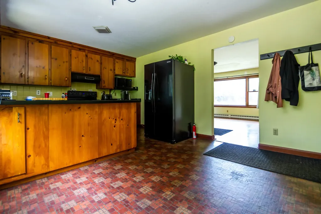 583 Augusta Road Jefferson ME 04348