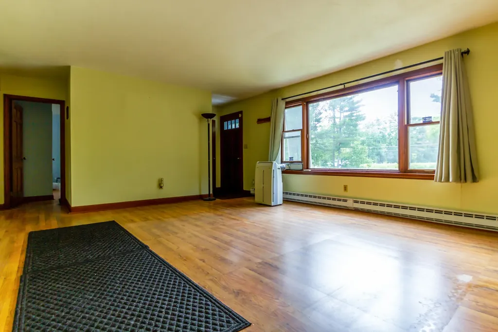 583 Augusta Road Jefferson ME 04348