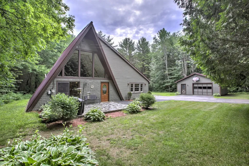 50 Green Road Fairfield ME 04937