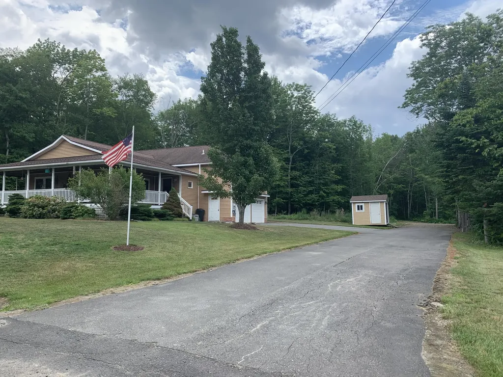 77 Acadia Street Dexter ME 04930