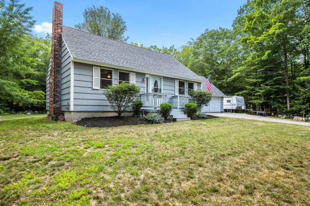 42 Pioneer Lane Standish ME 04084
