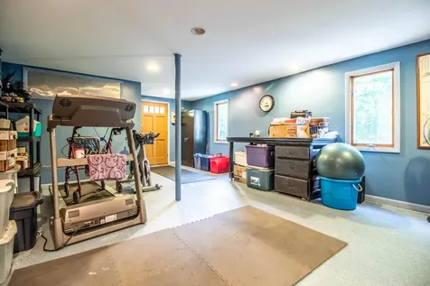 189 Gray Road Falmouth ME 04105