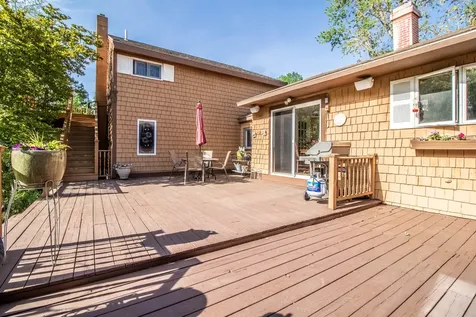 189 Gray Road Falmouth ME 04105