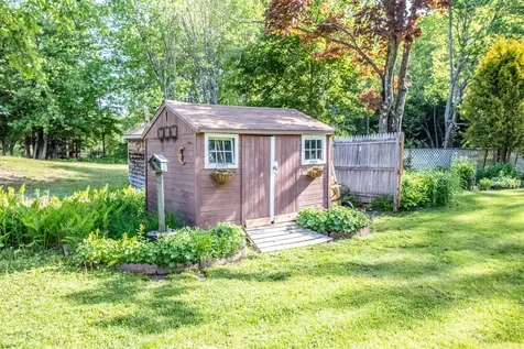 189 Gray Road Falmouth ME 04105