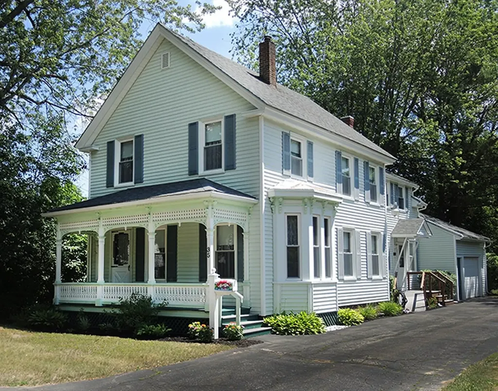 35 Plaisted Street Gardiner ME 04345