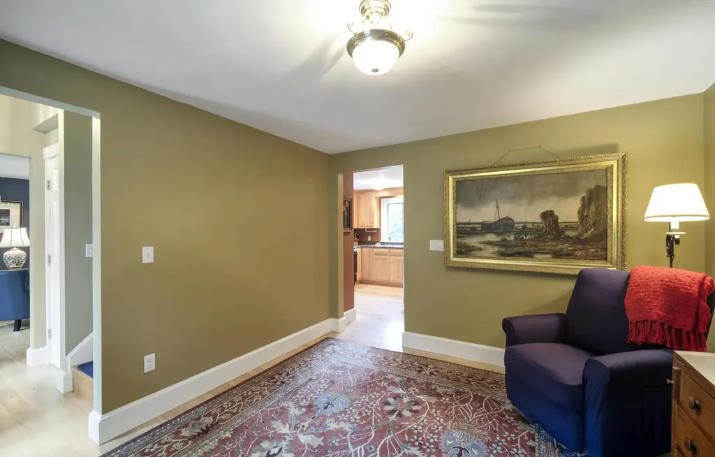 60 Harbour Hill Drive Owls Head ME 04854