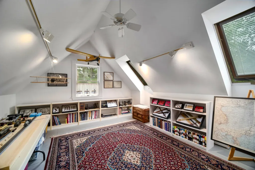 60 Harbour Hill Drive Owls Head ME 04854