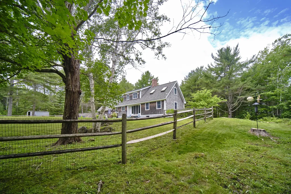 60 Harbour Hill Drive Owls Head ME 04854
