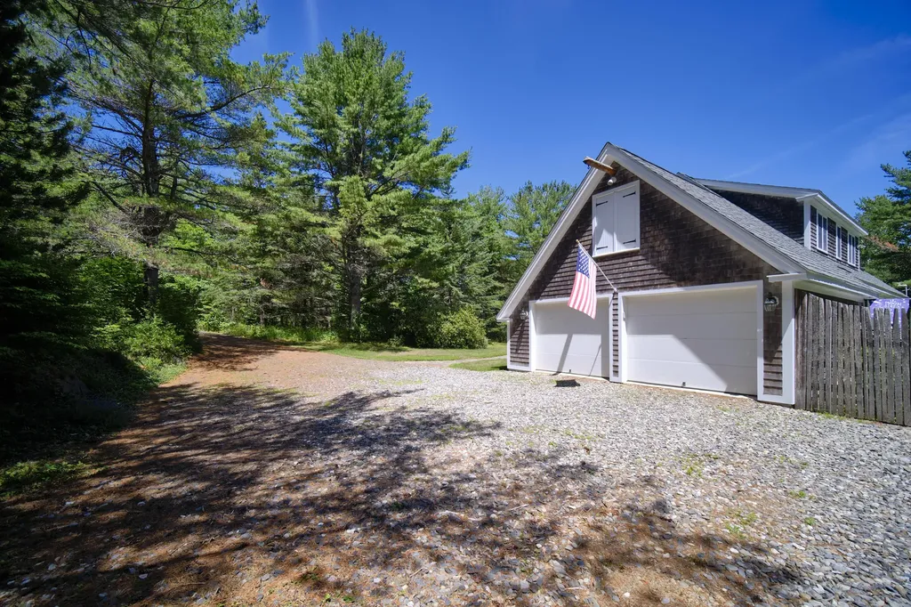 60 Harbour Hill Drive Owls Head ME 04854