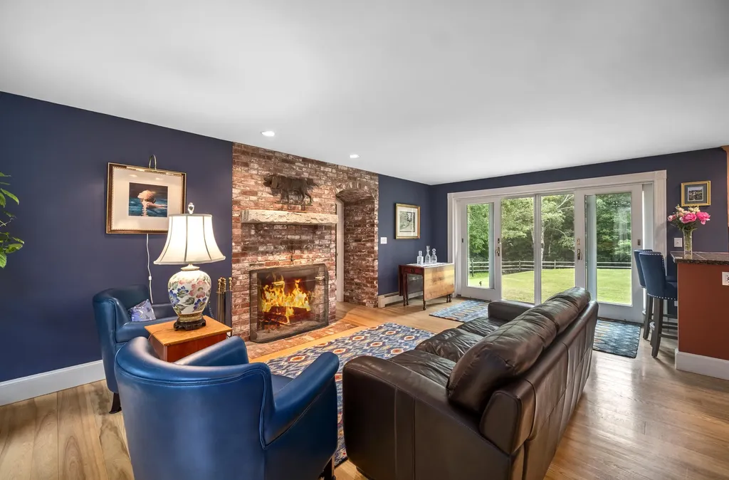 60 Harbour Hill Drive Owls Head ME 04854