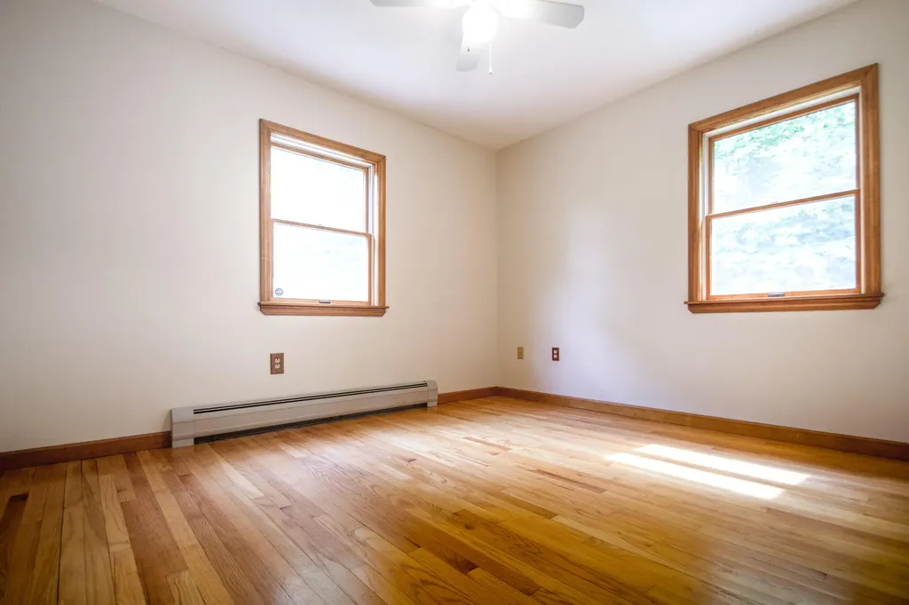10 Lake St George Terrace Liberty ME 04949