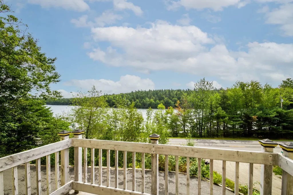 10 Lake St George Terrace Liberty ME 04949