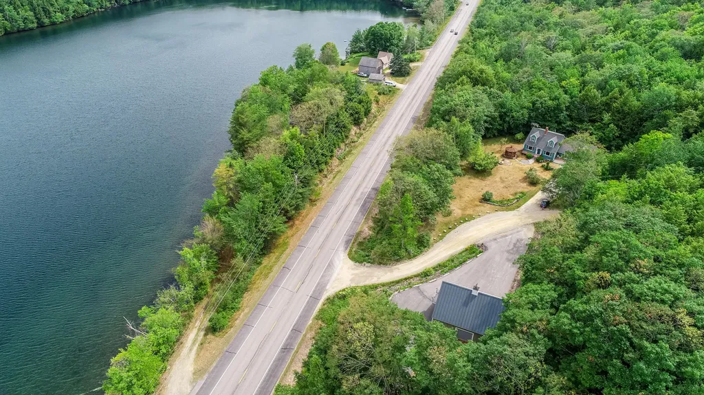 10 Lake St George Terrace Liberty ME 04949