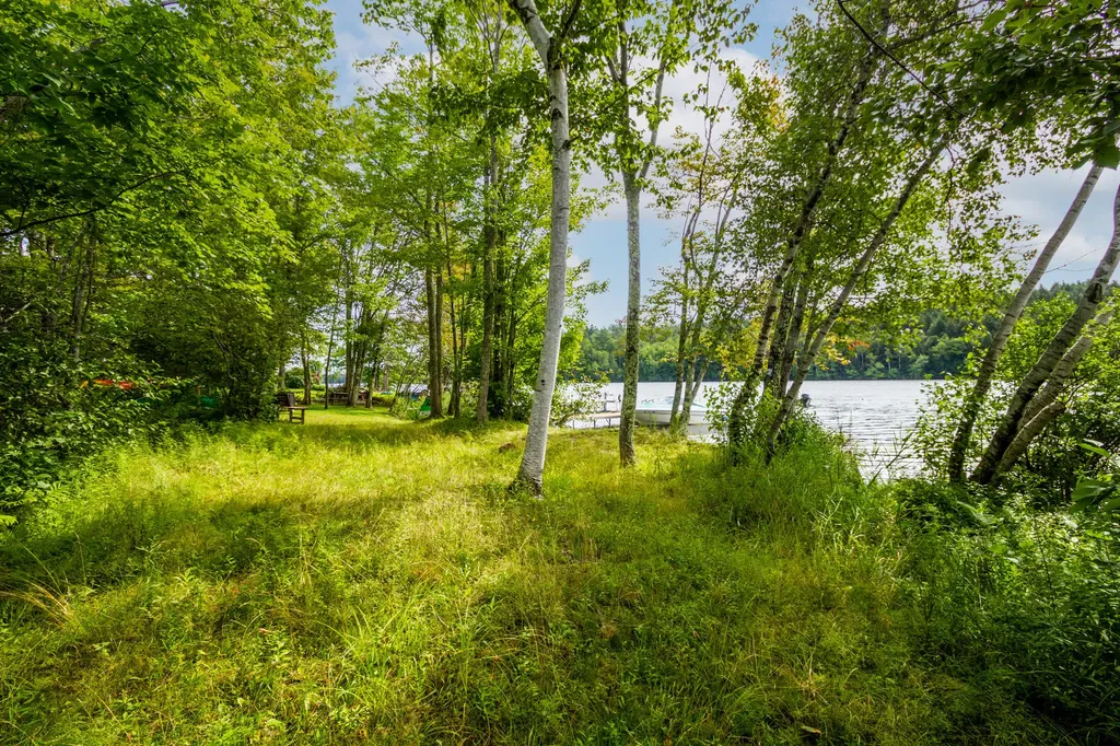 10 Lake St George Terrace Liberty ME 04949