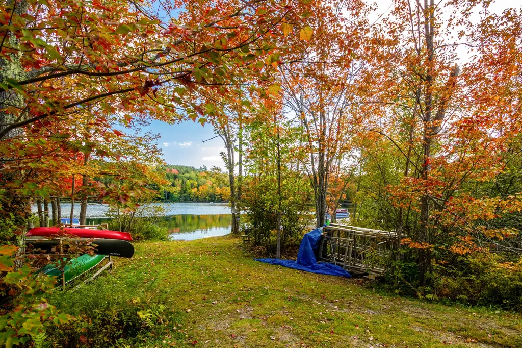 10 Lake St George Terrace Liberty ME 04949