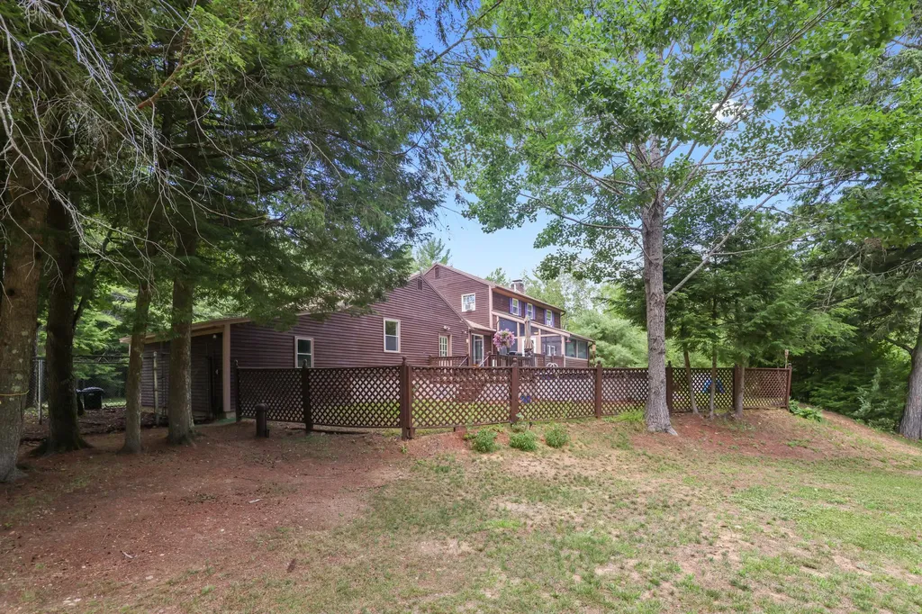 32 Birchcroft Lane Berwick ME 03901