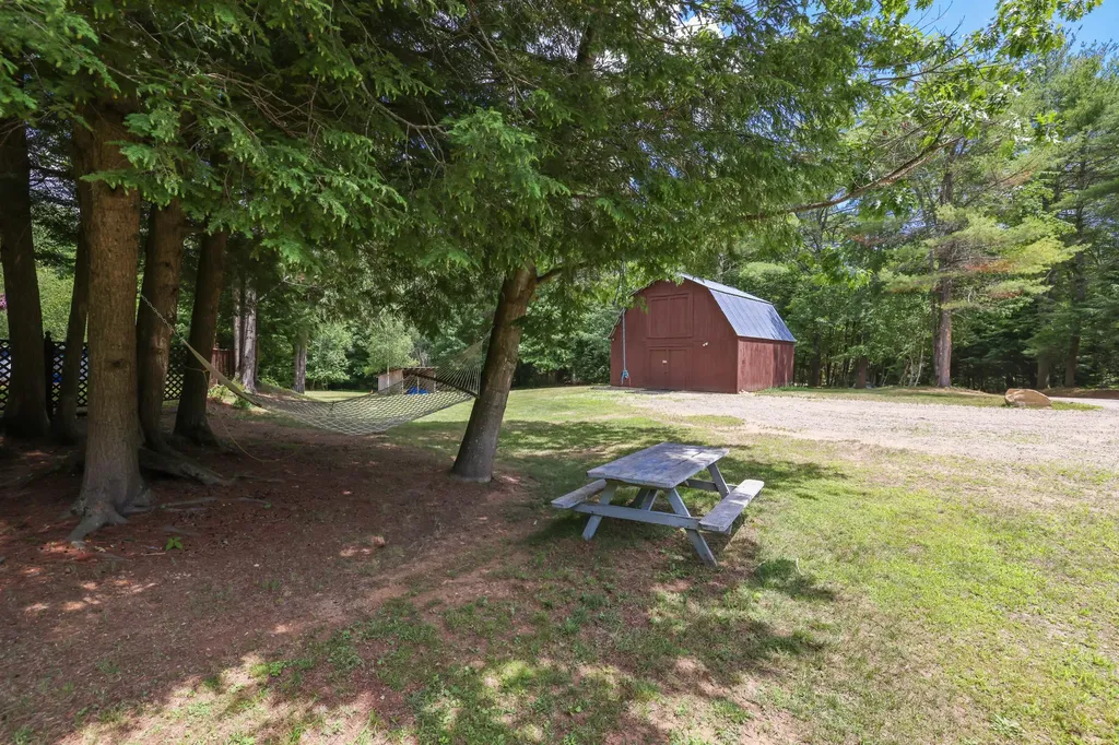 32 Birchcroft Lane Berwick ME 03901