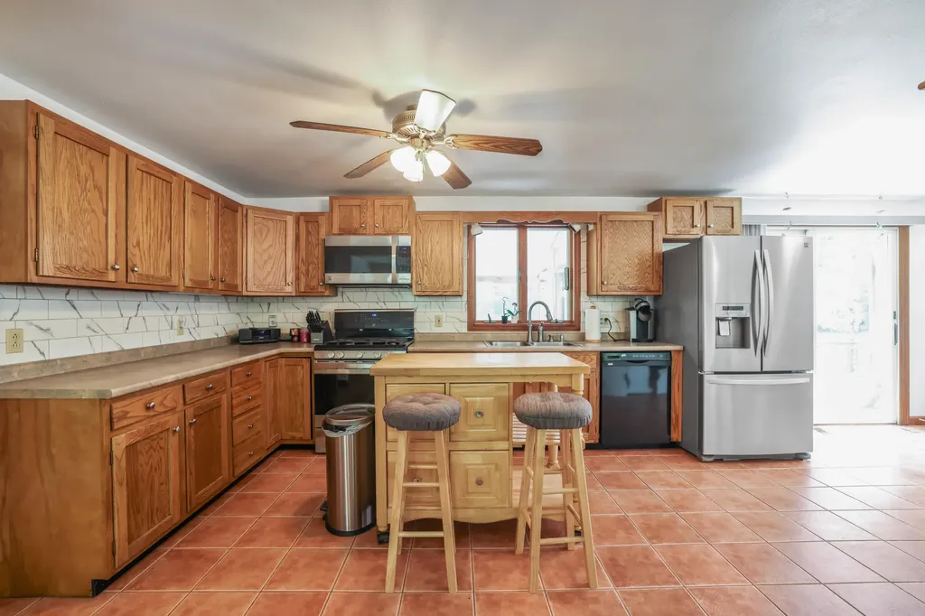32 Birchcroft Lane Berwick ME 03901