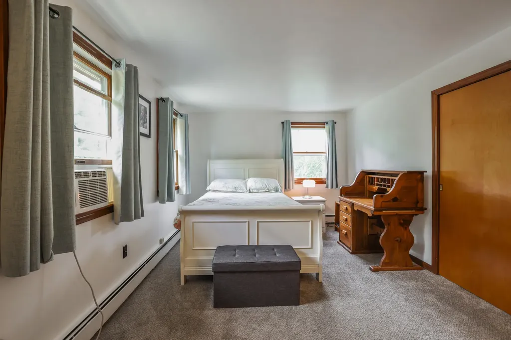 32 Birchcroft Lane Berwick ME 03901