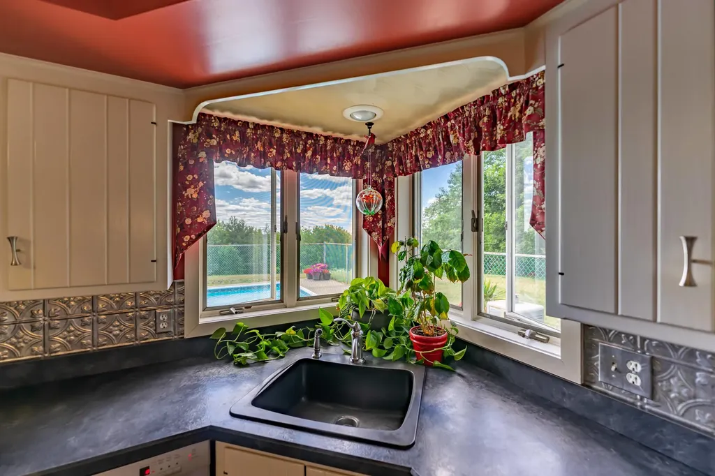 5 Westview Street Augusta ME 04330