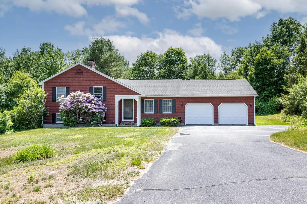 15 Veranda Drive Gorham ME 04038