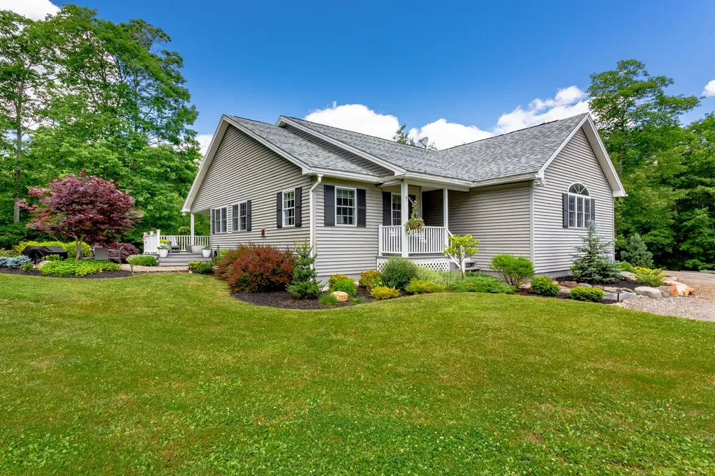 101 Arboretum Park Drive Warren ME 04864