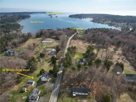 32 Martin Point Road Friendship ME 04547