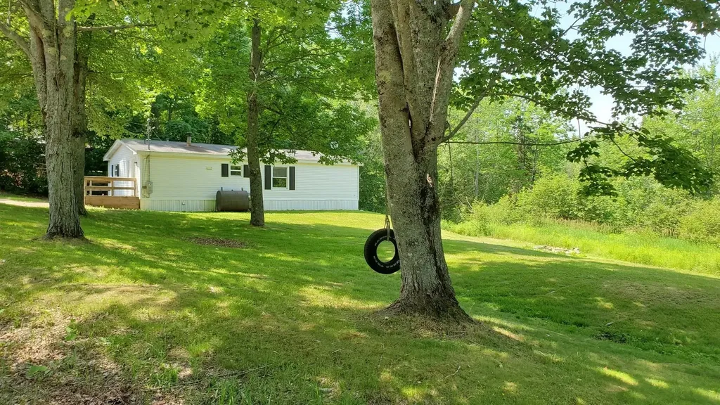 810 Ridge Road Windsor ME 04363