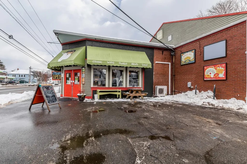 100 Columbia Road Portland ME 04103