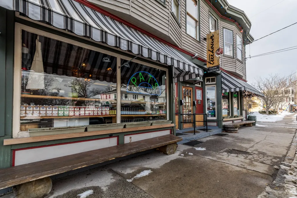 100 Columbia Road Portland ME 04103
