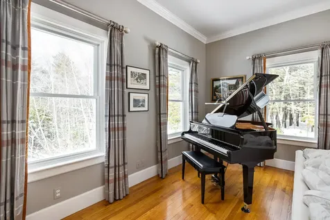 23 Pocahontas Road Kittery ME 03905