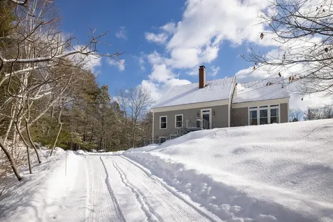 23 Pocahontas Road Kittery ME 03905
