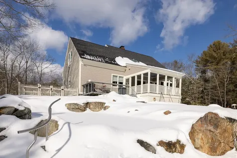 23 Pocahontas Road Kittery ME 03905