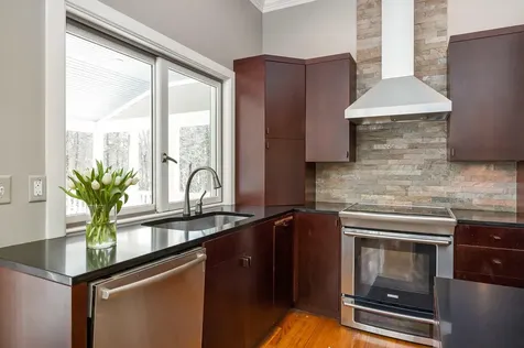 23 Pocahontas Road Kittery ME 03905