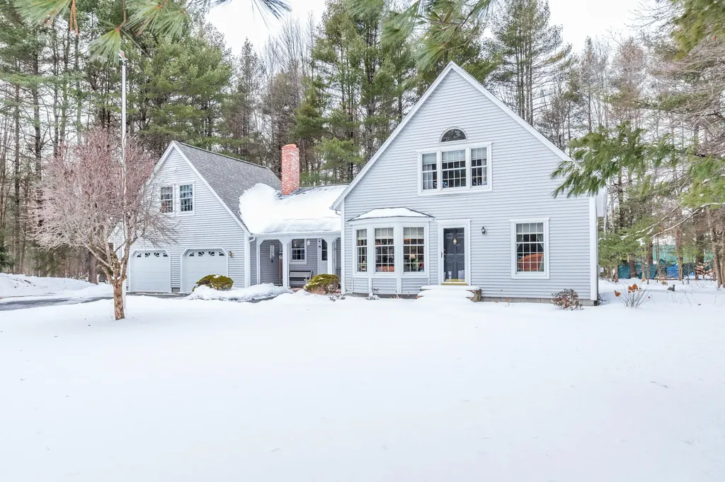 12 Ottawa Woods Road Scarborough ME 04074