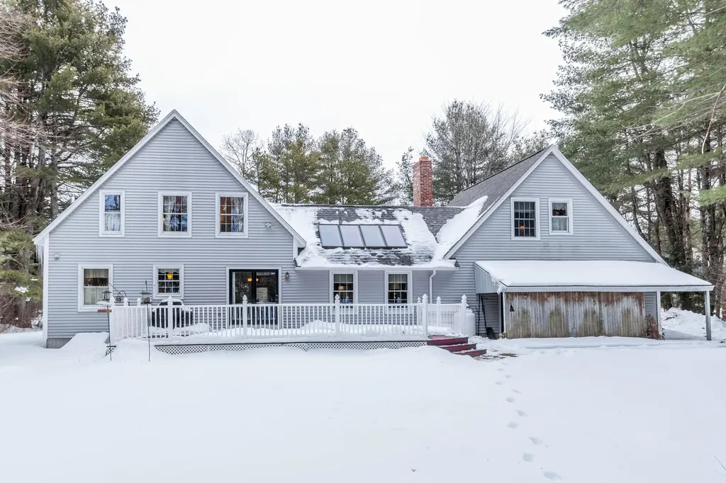 12 Ottawa Woods Road Scarborough ME 04074