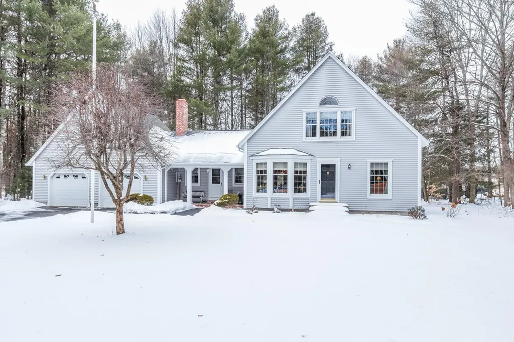 12 Ottawa Woods Road Scarborough ME 04074
