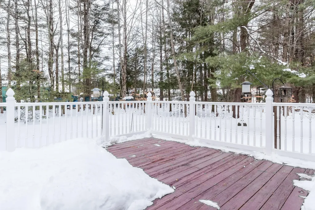 12 Ottawa Woods Road Scarborough ME 04074