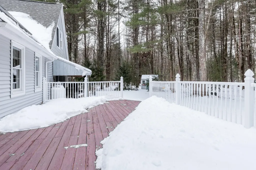 12 Ottawa Woods Road Scarborough ME 04074