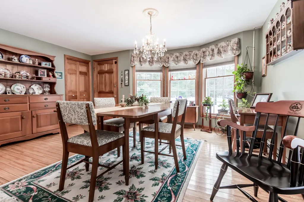 12 Ottawa Woods Road Scarborough ME 04074