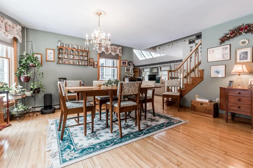 12 Ottawa Woods Road Scarborough ME 04074