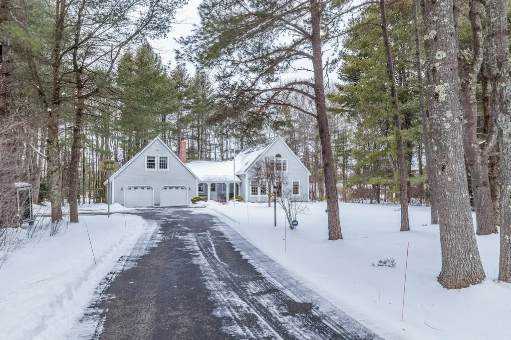 12 Ottawa Woods Road Scarborough ME 04074