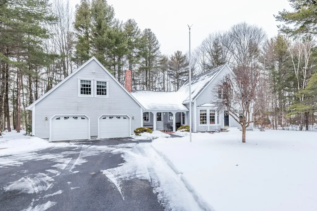 12 Ottawa Woods Road Scarborough ME 04074