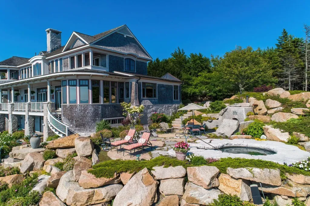 48 Wild Bay Lane Deer Isle ME 04627