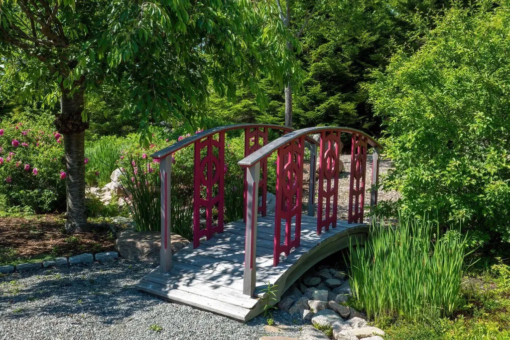 48 Wild Bay Lane Deer Isle ME 04627