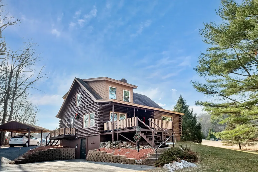 210 Waterboro Road Alfred ME 04002