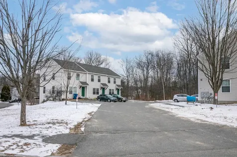 25 Maggie Lane Portland ME 04103