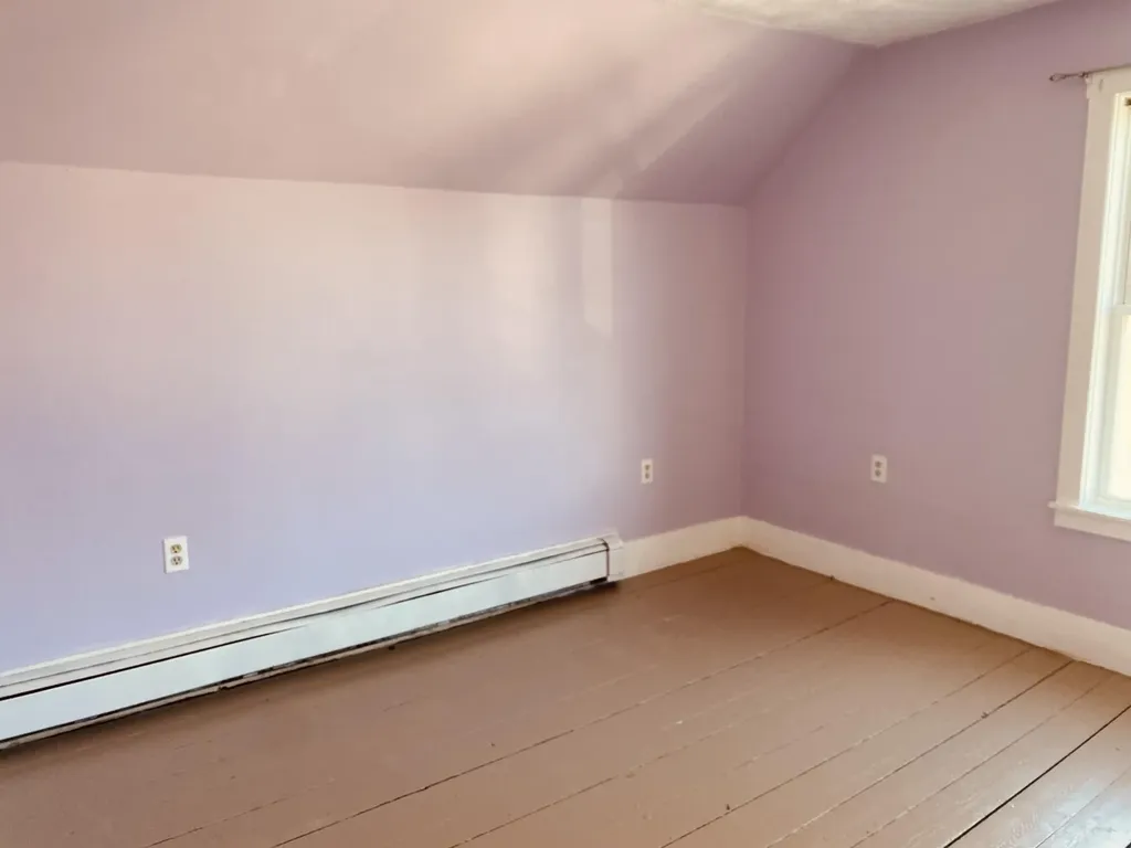 61 Newbury Street Auburn ME 04210