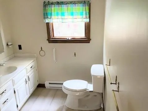 18 Richardson Terrace Wayne ME 04284