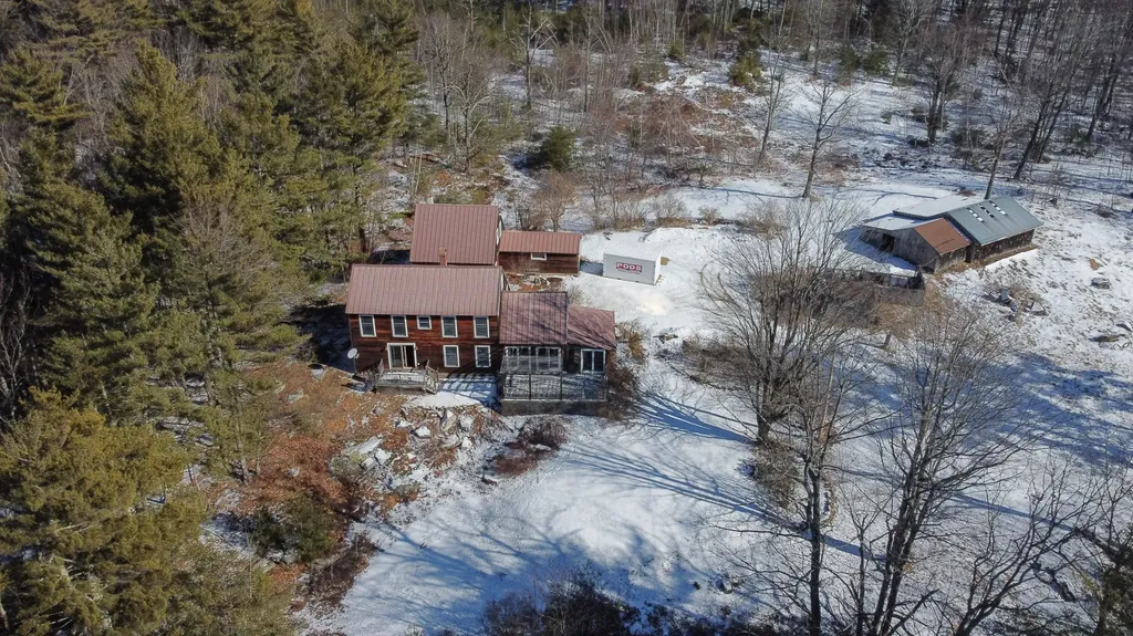 58 Peck Road Acton ME 04001